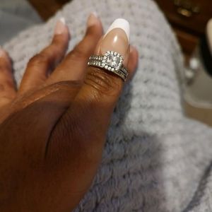 Engagement ring with Band